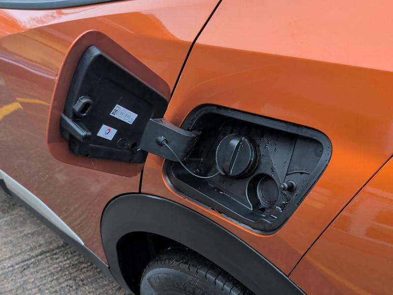 Used Peugeot 2008 YG70CVW 31