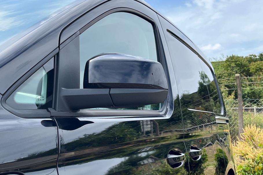 Used Ford TRANSIT CONNECT WR25DZK 26