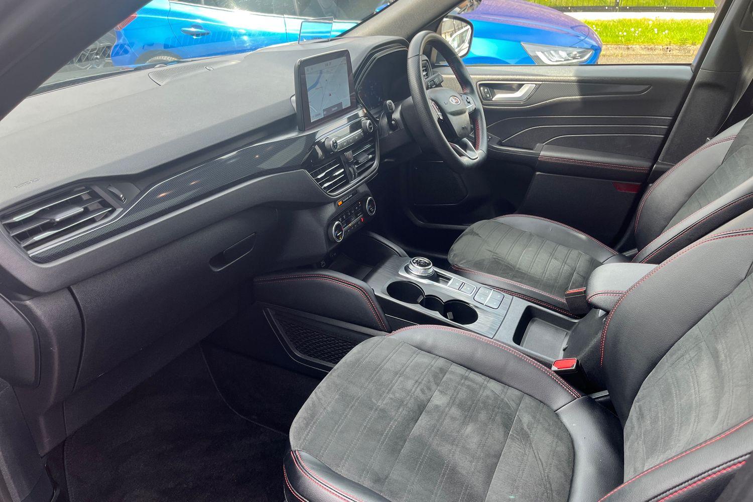 Ford KUGA Photo 17