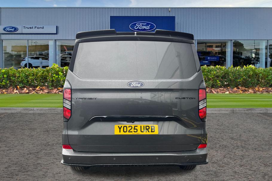 Used Ford Transit Custom YO25URB 12