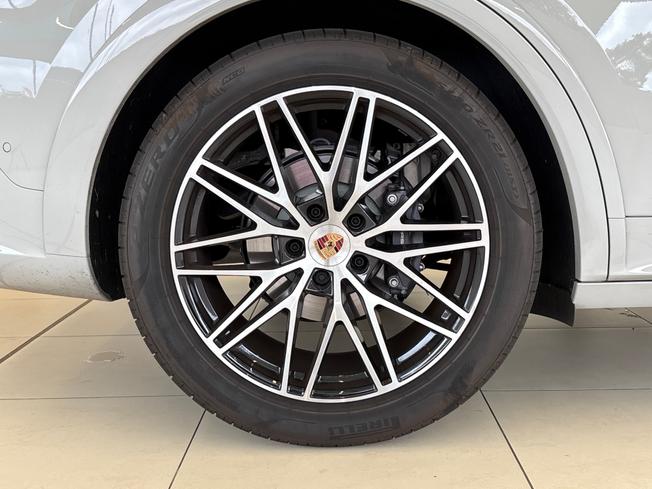 PORSCHE Cayenne Photo 25