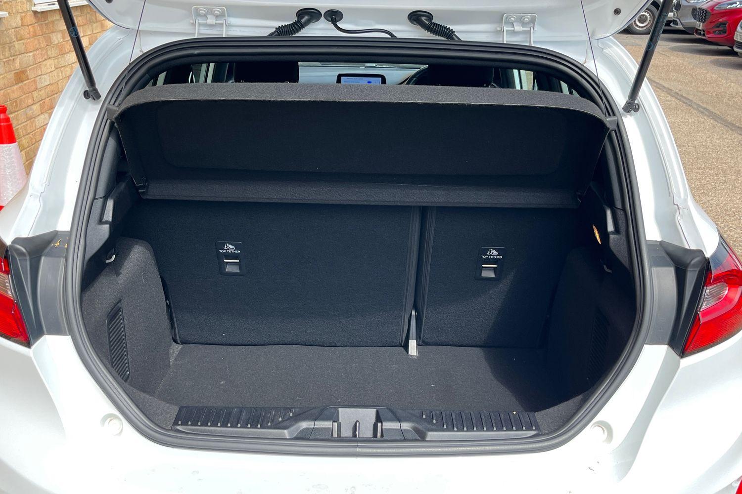 Ford FIESTA Photo 20
