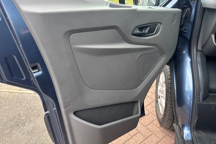 Used Ford TRANSIT WV26YFD 18