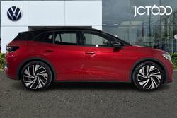 VOLKSWAGEN ID.4 Photo 4