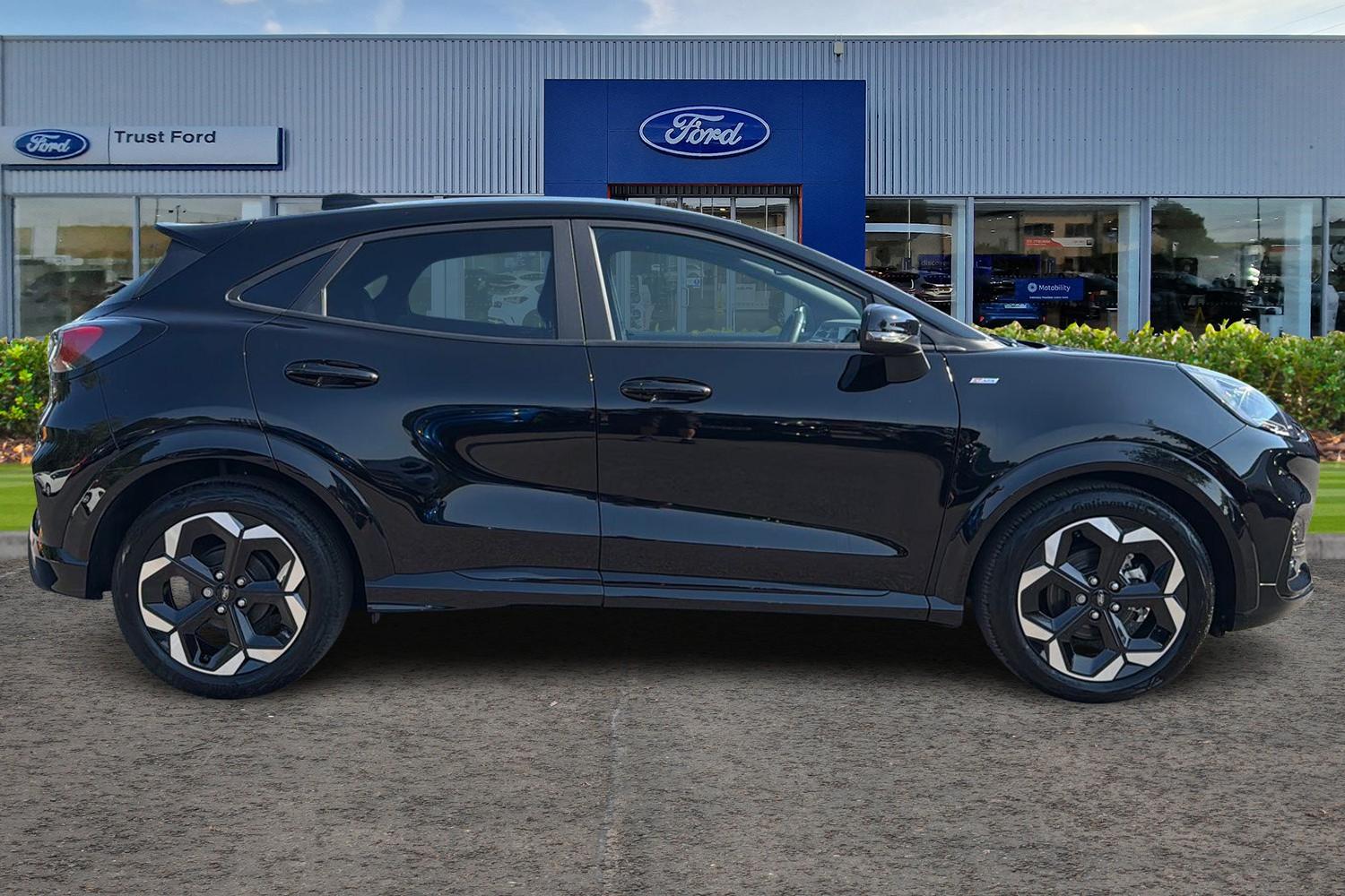 Ford PUMA Photo 2