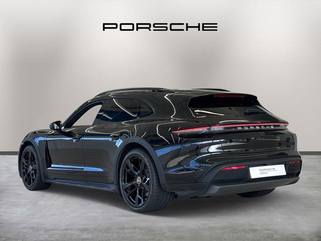 PORSCHE Taycan Photo 5