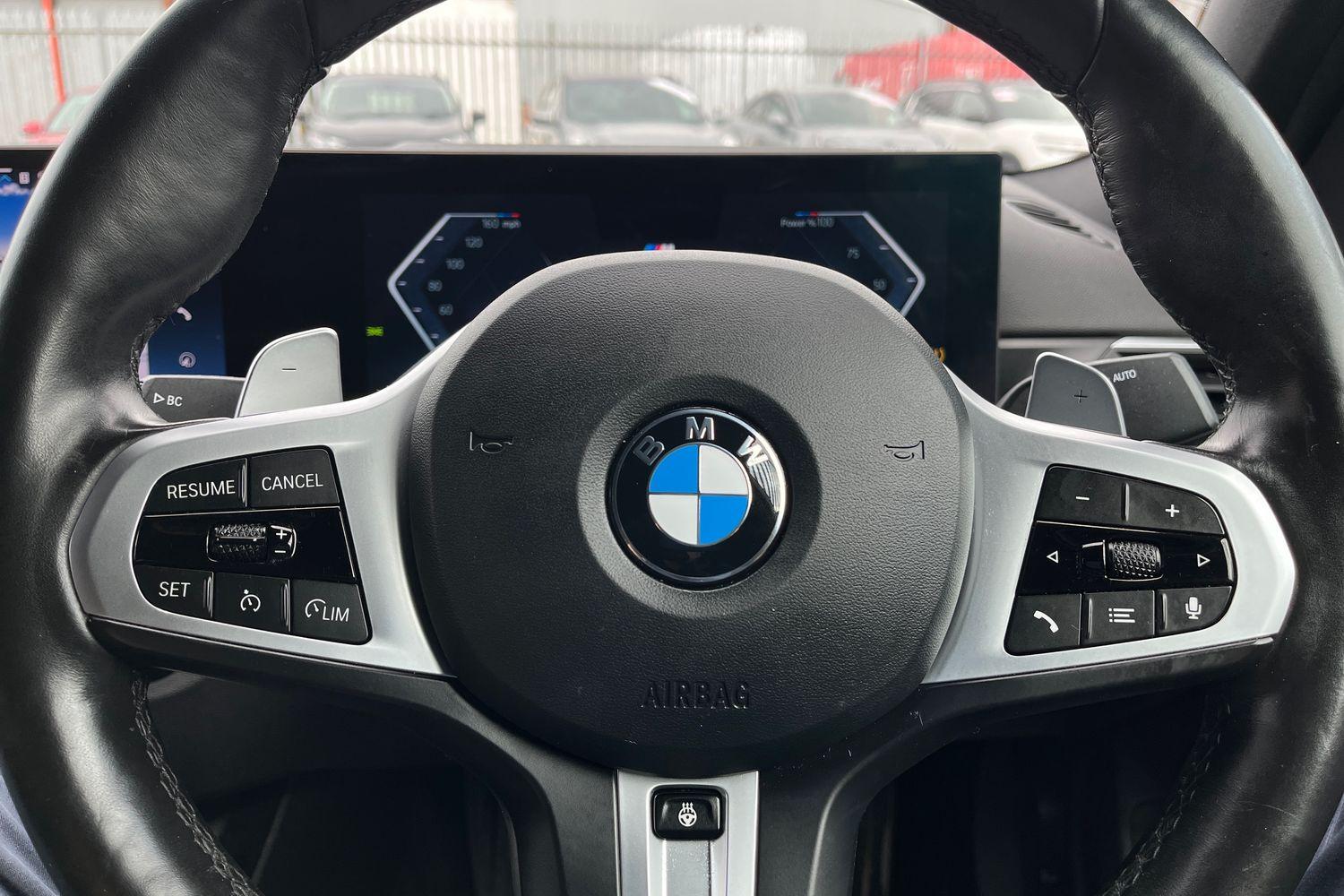 BMW 3 SERIES Photo 11