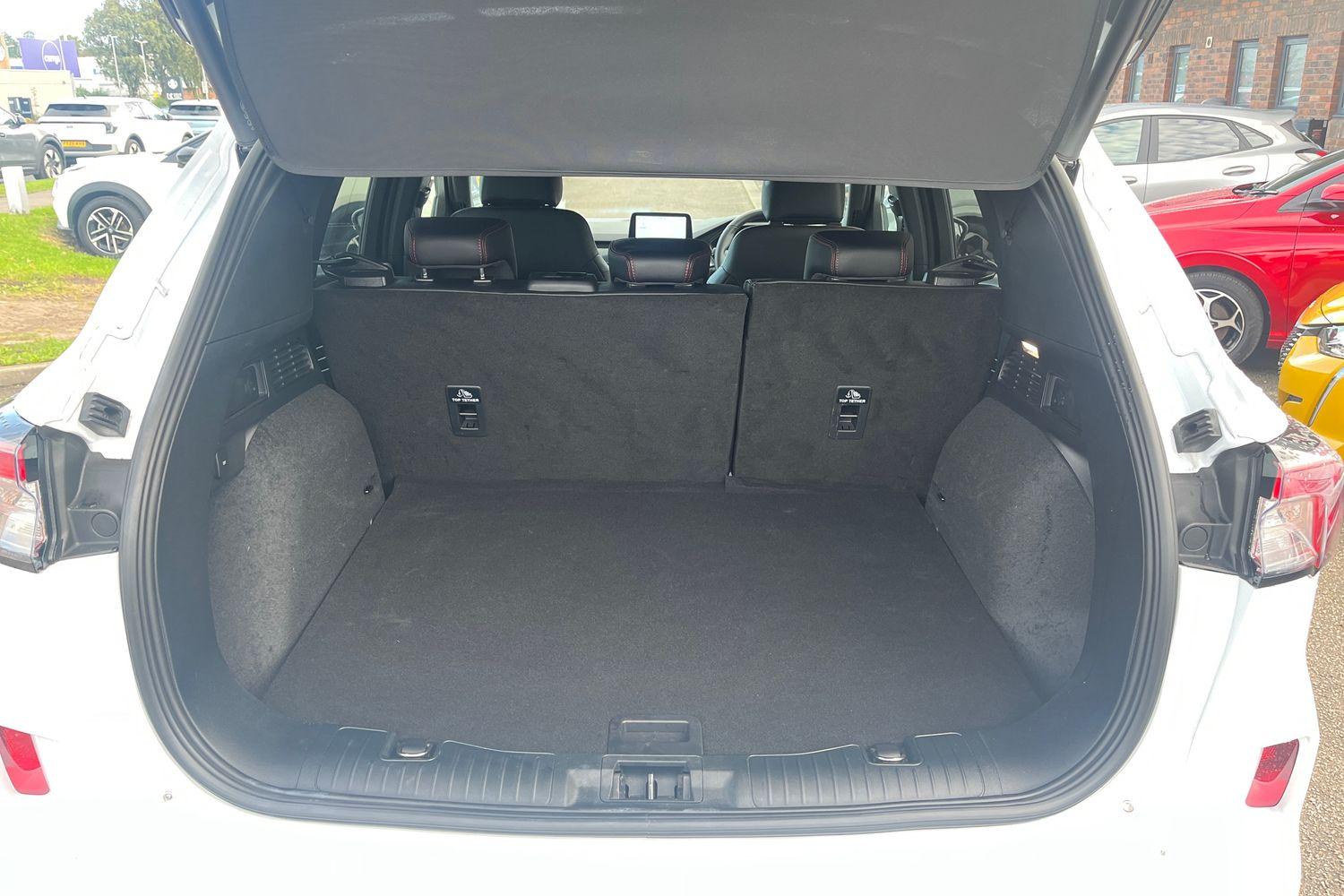 Ford KUGA Photo 20