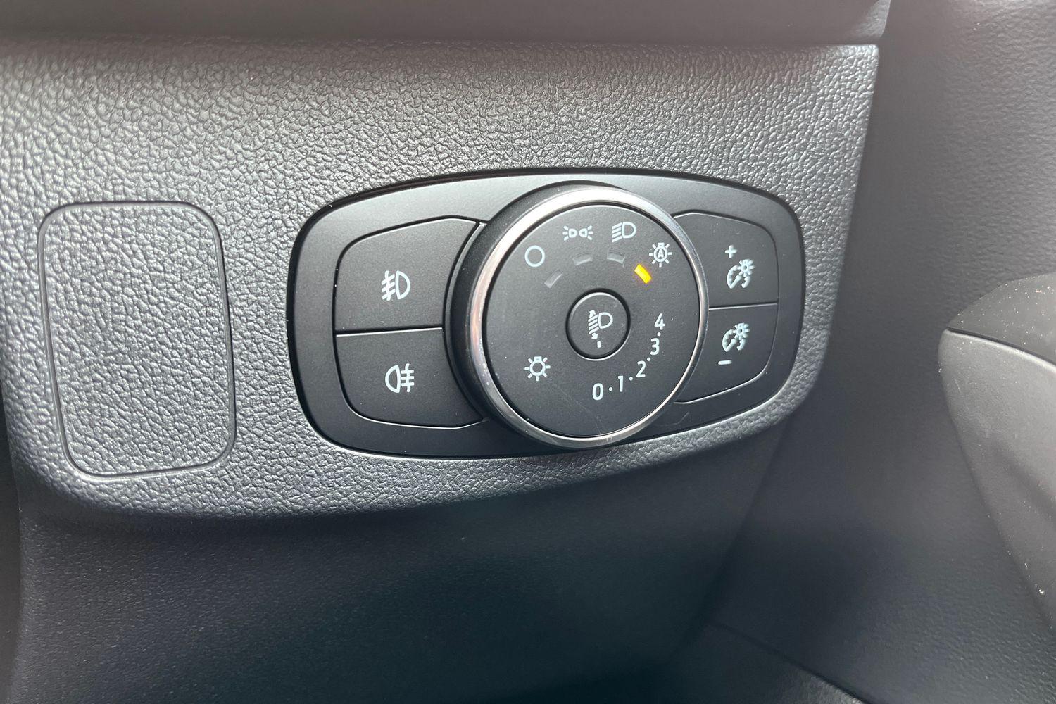Ford FOCUS Photo 29