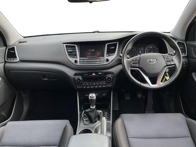 HYUNDAI Tucson Photo 10
