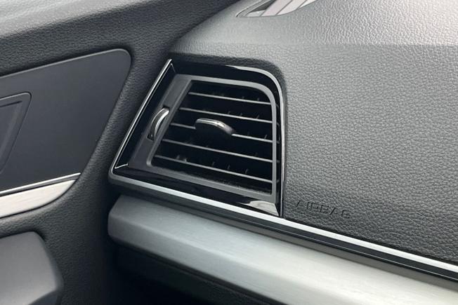 AUDI Q5 Photo 35