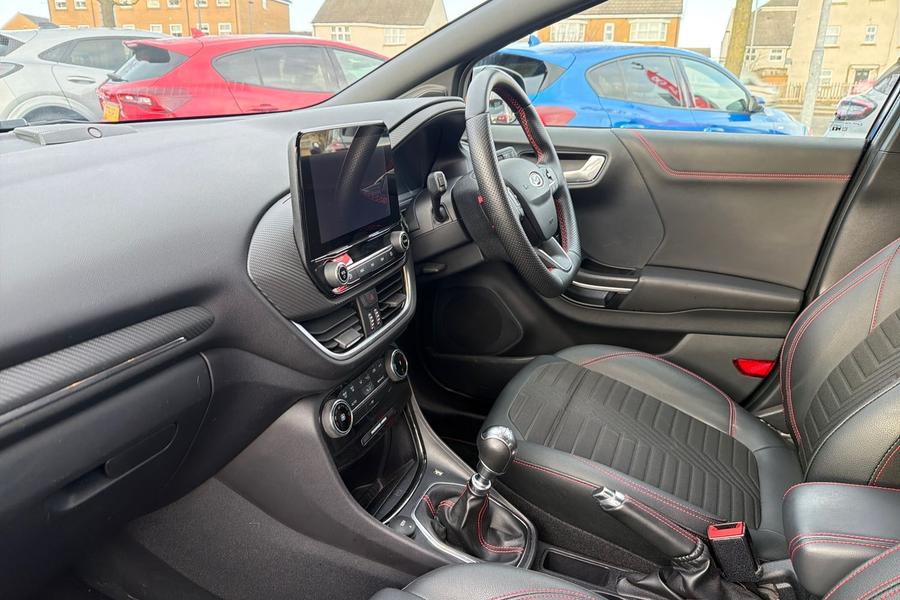 Ford PUMA Photo autoimg-3d07a54321a61ba0da63a493c72f427aed89074e.jpg