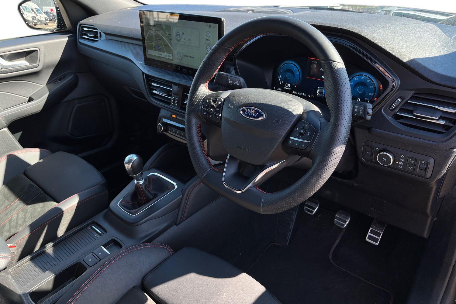 Ford KUGA Photo 8