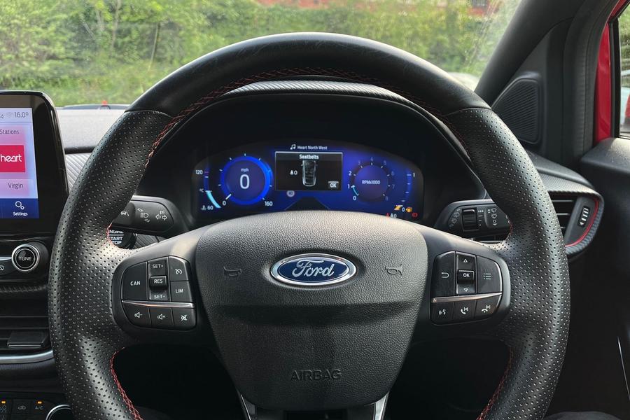 Ford Puma Photo autoimg-3d0d6f611708c6e61690f08ad988fe5a49b69f80.jpg