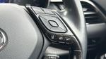 Toyota C-HR Photo 15