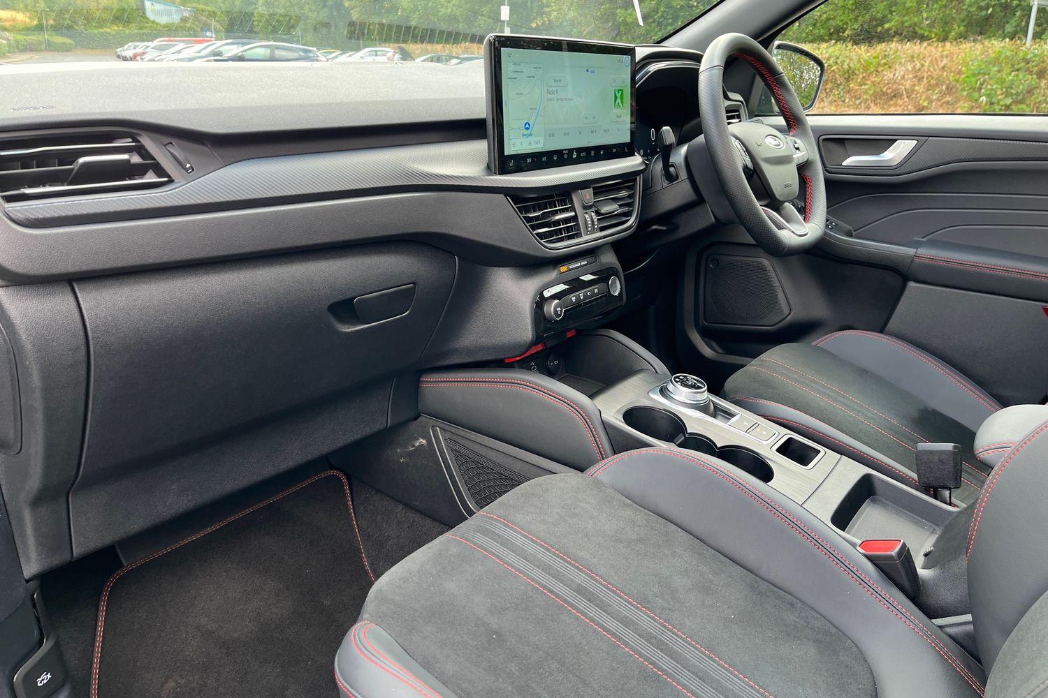 Ford KUGA Photo 17