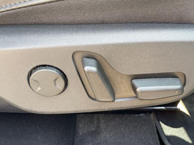 KIA Niro Photo 25