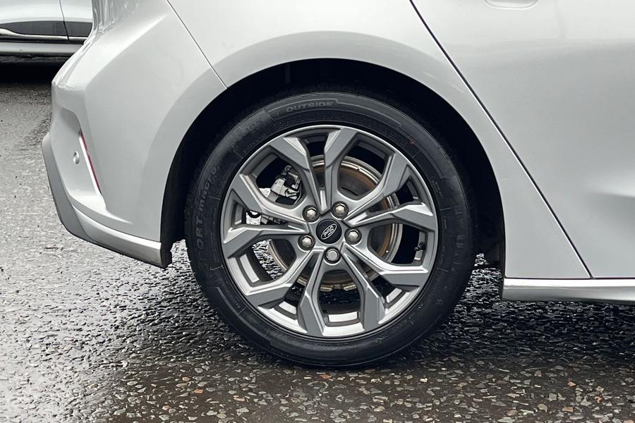 Ford FOCUS Photo autoimg-3d16adbf89b32b7db1bd1361a4f5bef43eb26467.jpg