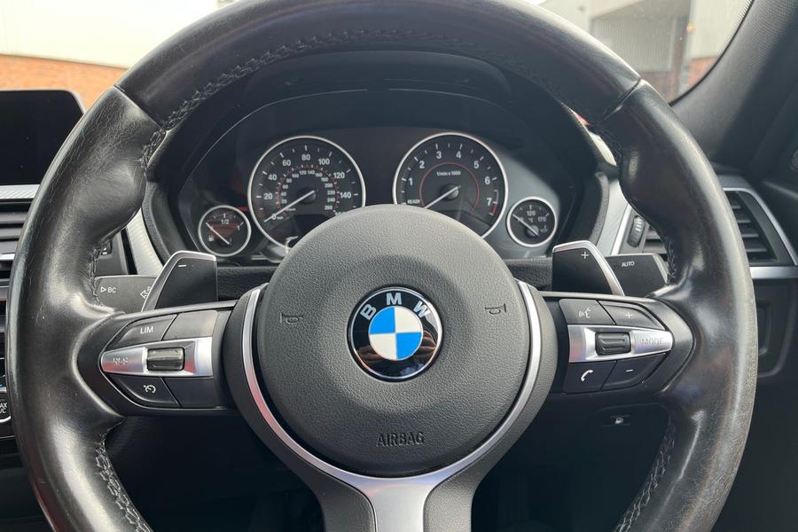 BMW 3 Series Photo autoimg-3d16c8625492472b11321b6176372d62c304b355.jpg