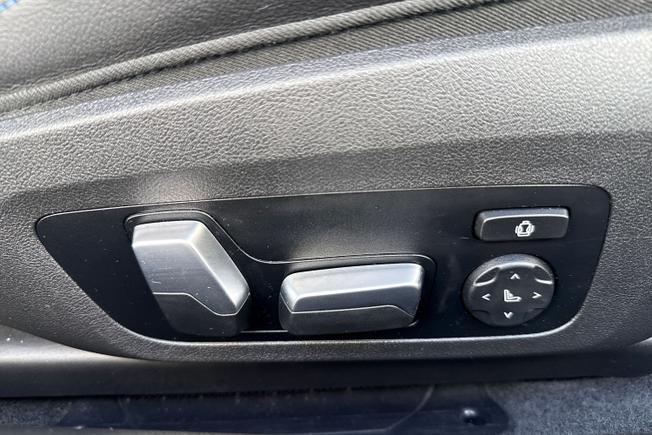 BMW 2 Series Photo 23