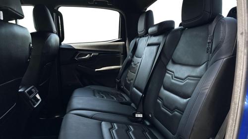 Isuzu D-Max Photo autoimg-3d1bef6a5a2dace3f9015d3e173f0bb60f6caf11.jpg