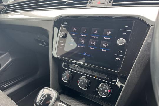 Volkswagen Passat Photo autoimg-3d1e625cf7689598c8209d8eb819935a38099edc.jpg