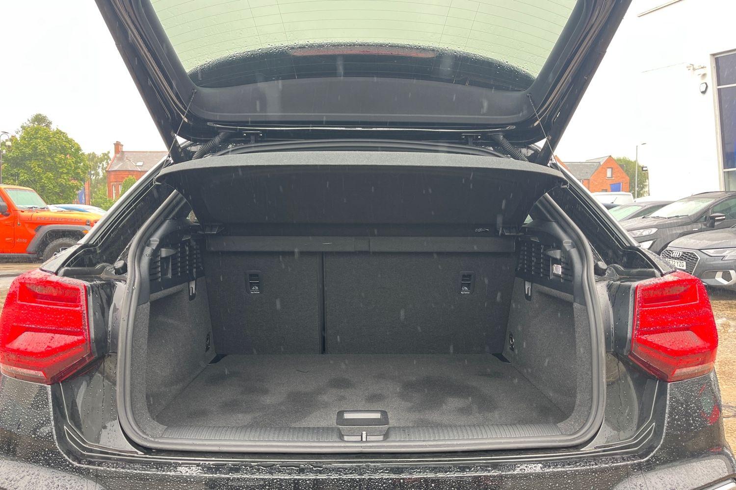 Audi Q2 Photo 20