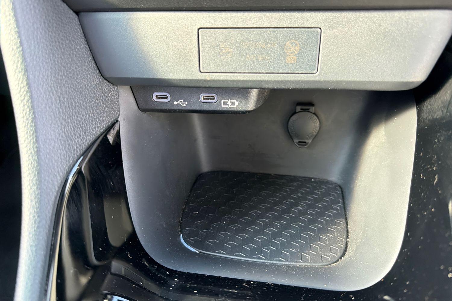 Toyota Yaris Photo 25