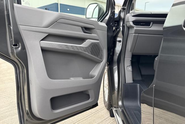 VOLKSWAGEN Transporter Photo 49