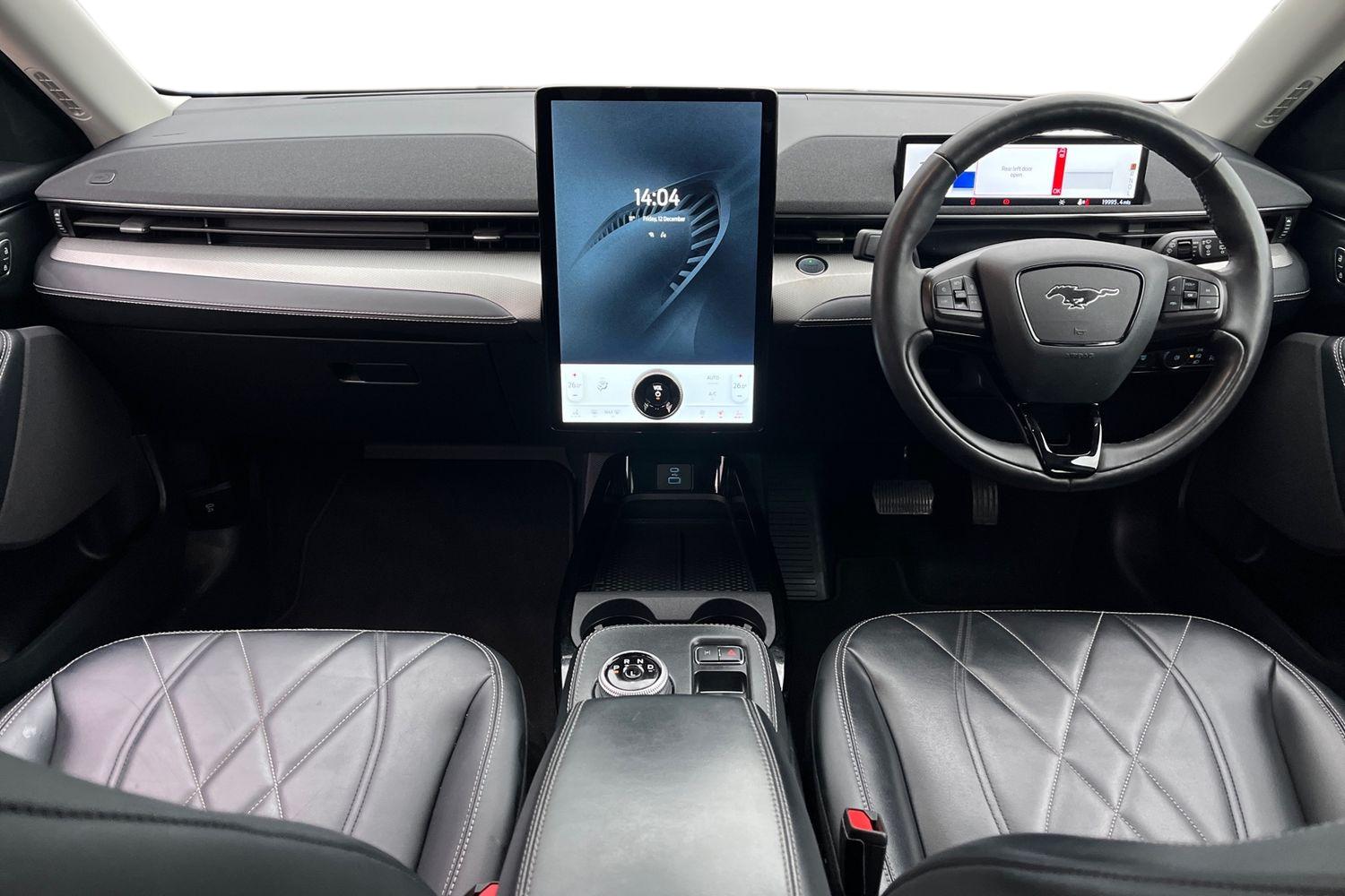 Ford Mustang Mach-E Photo 9