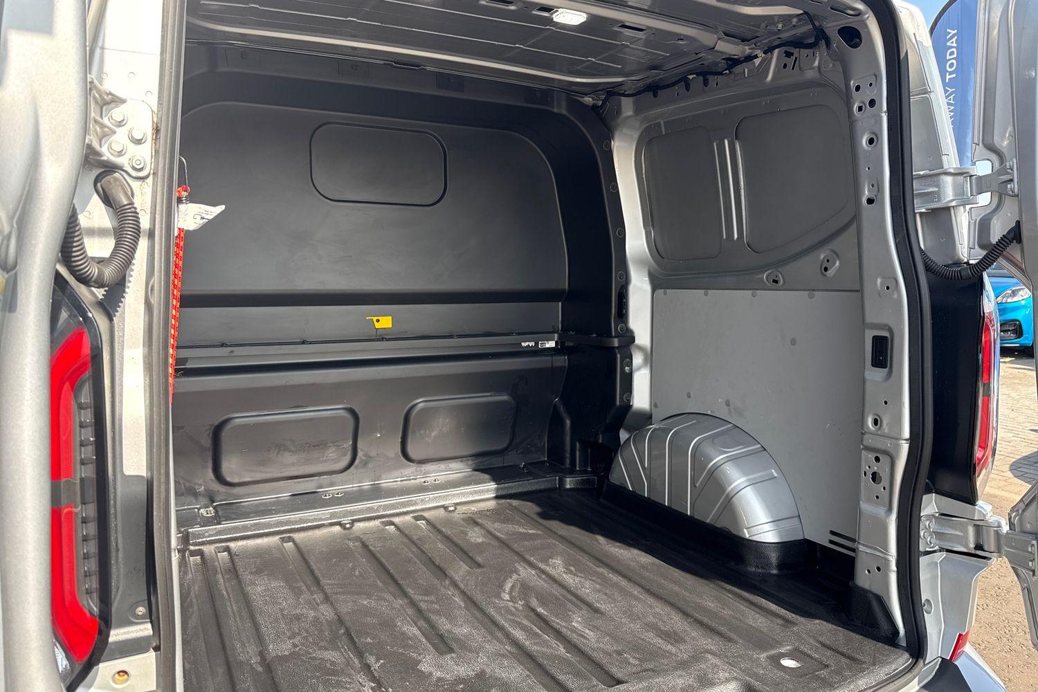 Ford TRANSIT CUSTOM Photo 3