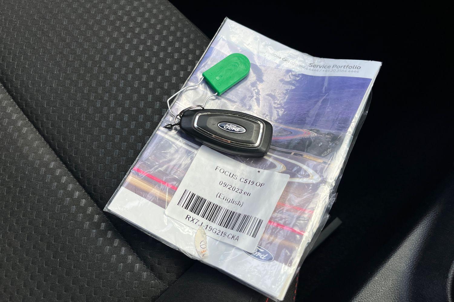 Ford Focus Photo 21