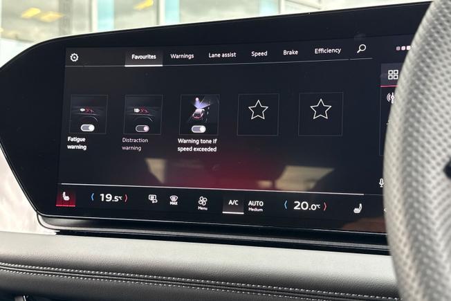 AUDI A6 E-Tron Avant Photo 36