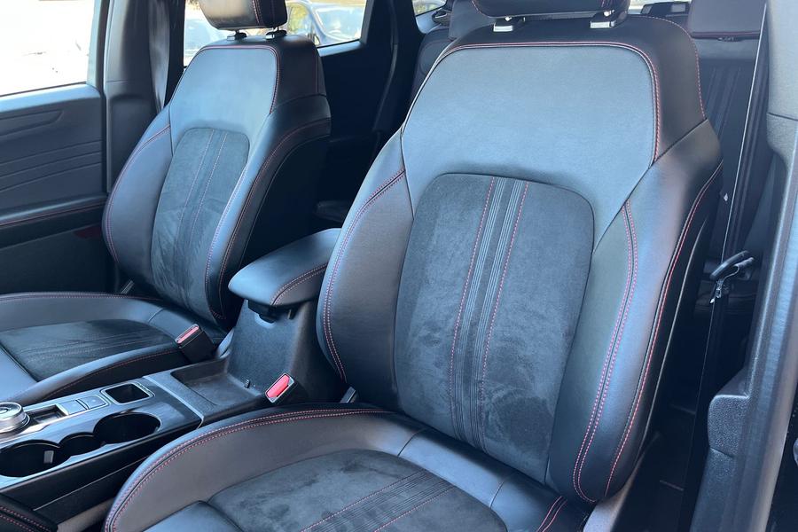 Ford KUGA Photo autoimg-3d2eae5505b78c986eac9e0646a7dfdffe1f2b19.jpg