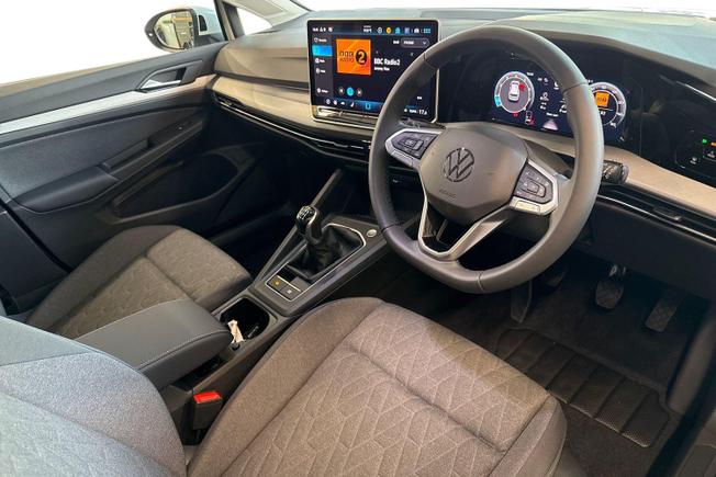 VOLKSWAGEN Golf Photo 6