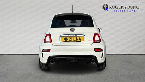 Abarth 595 Photo autoimg-3d31e5e13e994b91534de76d3cf45cda34c5f6e2.jpg