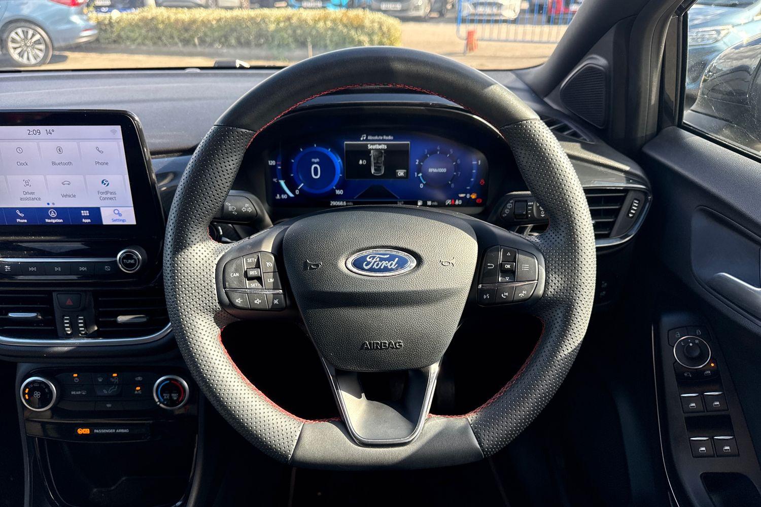 Ford PUMA Photo 11
