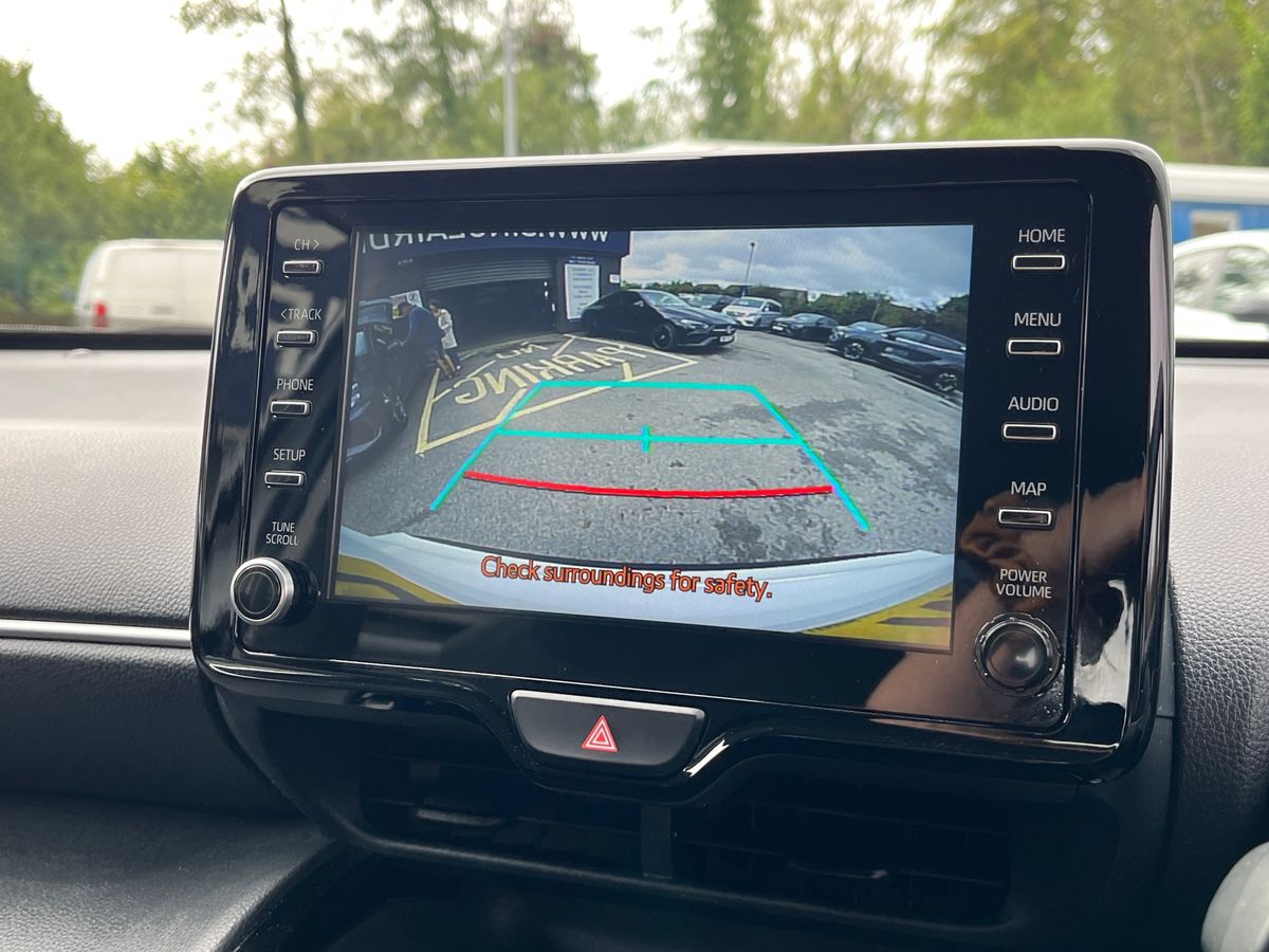 Toyota Yaris Cross Photo 10