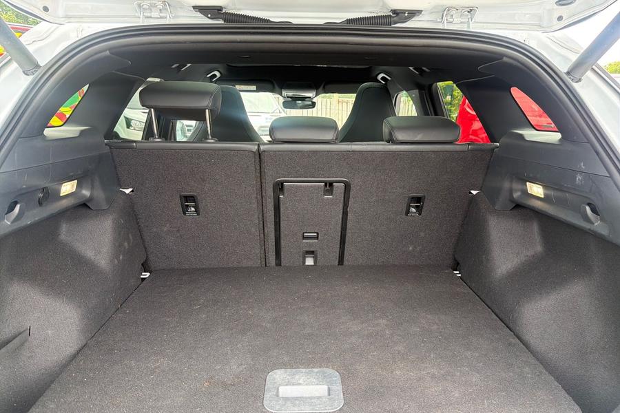 Ford Explorer Photo autoimg-3d412f2a573aae54e214a319dae54c318980645e.jpg