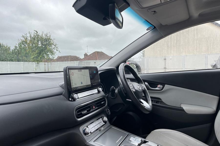 Hyundai KONA Photo autoimg-3d41815f0ea9c685bfb25dd19ad7c040458810ab.jpg