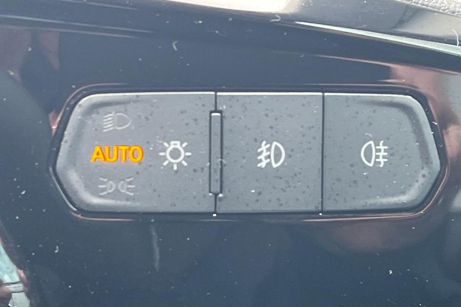 Used Ford TRANSIT CONNECT BG75DSO 23