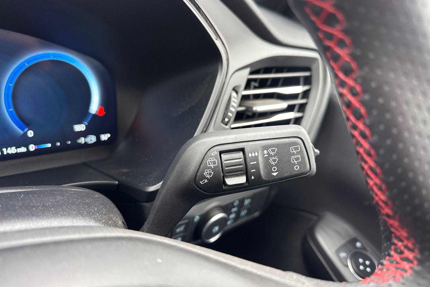 Ford KUGA Photo 14