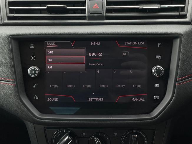 SEAT Ibiza Photo 13