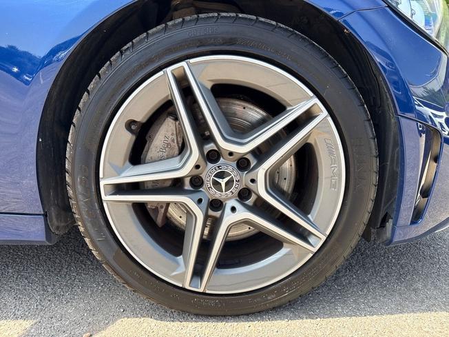 MERCEDES-BENZ C Class Photo 5