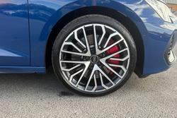 AUDI  S3 Saloon Photo 5