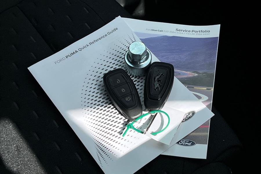 Ford PUMA Photo autoimg-3d52fe36548566088a345569fdb6060551c6ce75.jpg