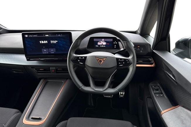 CUPRA BORN Photo 12