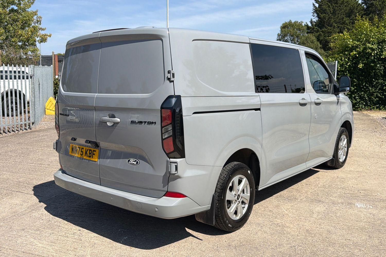 Ford TRANSIT CUSTOM Photo 6