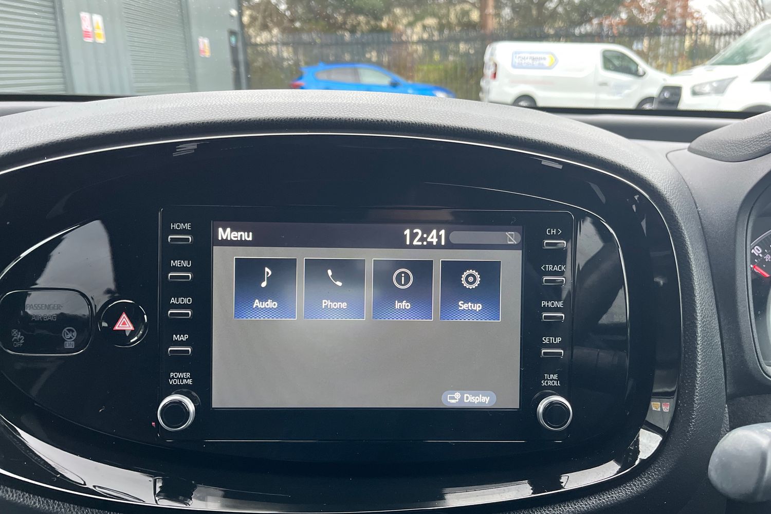 Toyota AYGO X Photo 32