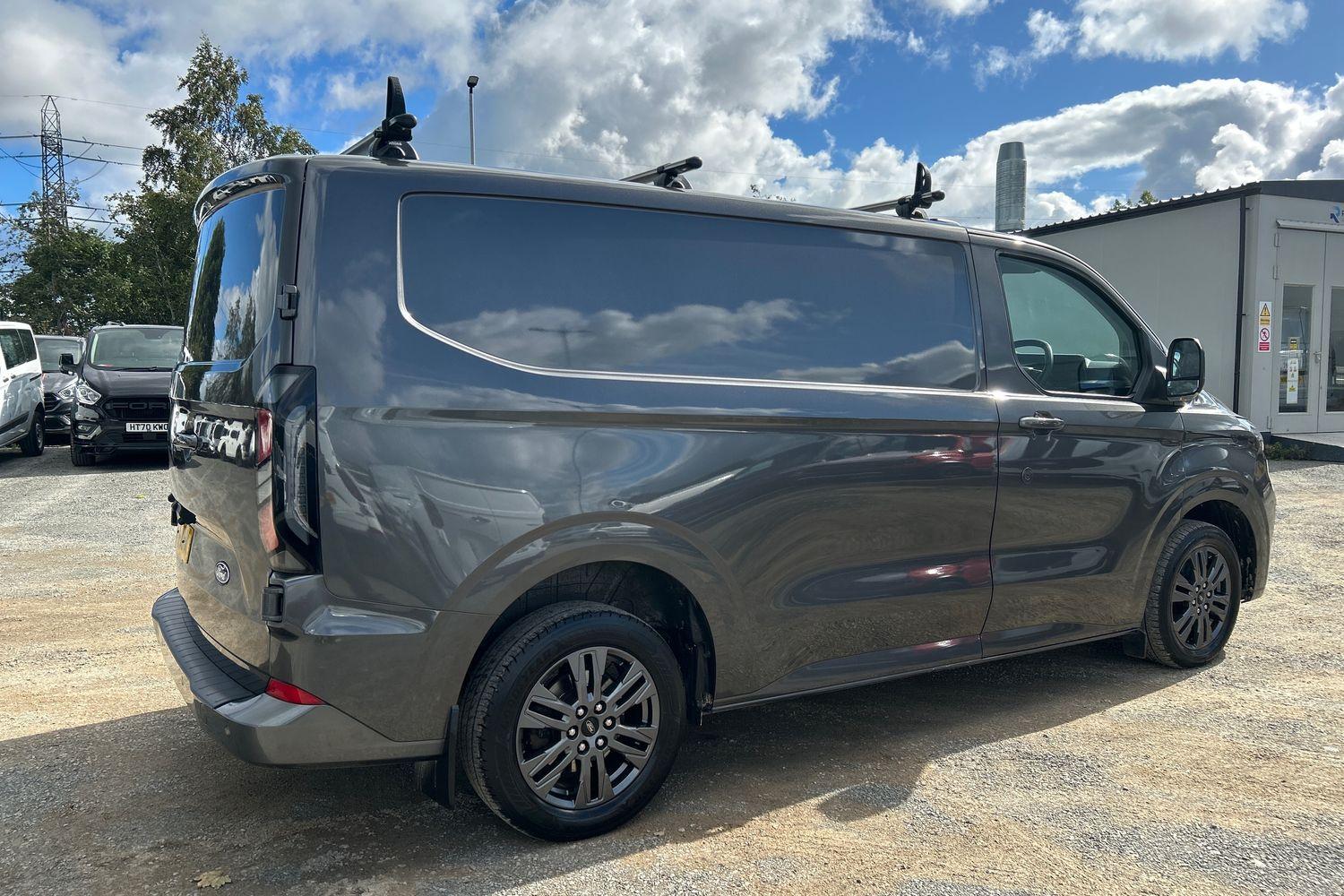 Ford TRANSIT CUSTOM Photo 7